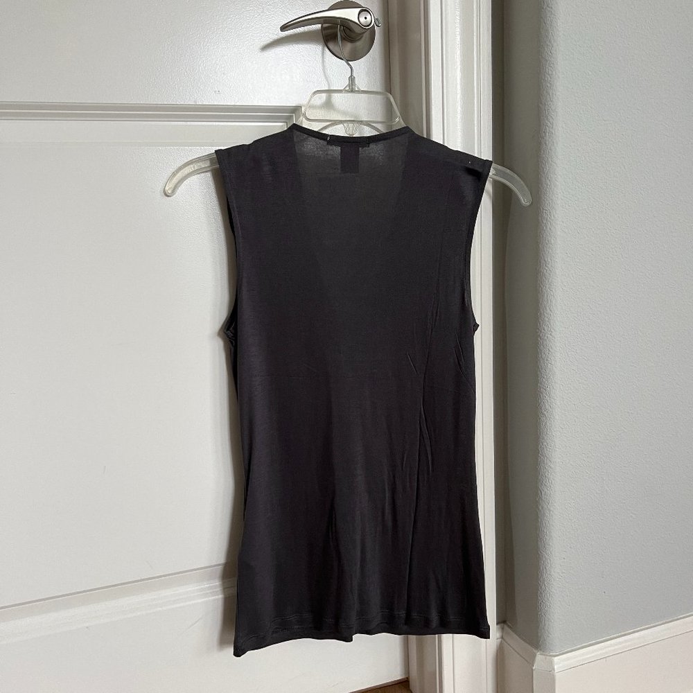 H&M Ruffle Sleeveless Top Gray NWT - Picture 2 of 8